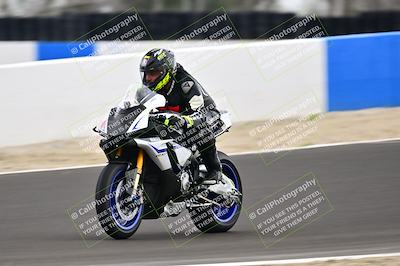 media/Apr-18-2025-TrackDaz (Fri) [[45f5874c44]]/A Group/Session 3 (Turn 6 - Outside)/